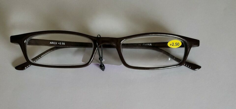 Primary image for Plastic Framed Reading Eye Glasses ~ Brown Frame ~ +2.50 Strength ~ K19