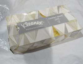 Kleenex Ultra Soft Facial Tissues 1 Box 125 Total Tissues BOX DAMAGED! - £2.16 GBP