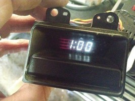 92-95 OEM USDM CIVIC EG DX LX EX white digital dash clock   WORKS TESTED  - $48.02
