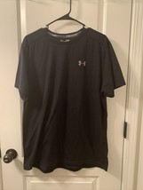 Under Armour HeatGear  Mens Adult XLarge Black T-Shirt - $28.50