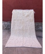Hand tufted rug off white 8x5,7 FT (243x173cm)  - $330.00