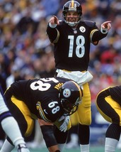 Mike Tomczak 8X10 Photo Pittsburgh Steelers Picture Nfl Football Calling Signals - £3.94 GBP