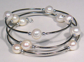 Genuine Freshwater Pearl Bracelet - $12.50