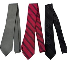 Calvin Klein 100% Silk Necktie Stripe Geo Tie Red Black Gray 59.5&quot; X 4&quot; ... - $23.44 CAD