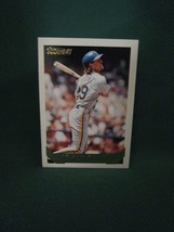 1993 Topps - Gold #1 - Robin Yount - 8.0 - £2.35 GBP