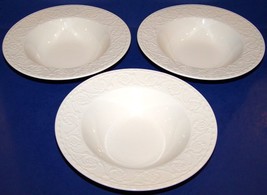 LOVELY SET OF 3 MIKASA DE900 PLAZA LANE WHITE 7&quot; RIMMED FRUIT DESSERT BOWLS - $28.70