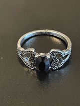 Black Onyx Stone Silver Plated Vintage Woman Ring Size 6.5 - £9.49 GBP