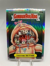 Garbage Pail Kids Collectible Trading Card Toothie Ruthie 203a - $5.93