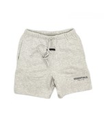 Light Oatmeal Fear of God Essentials Shorts SS22 - $1,045.41 MXN