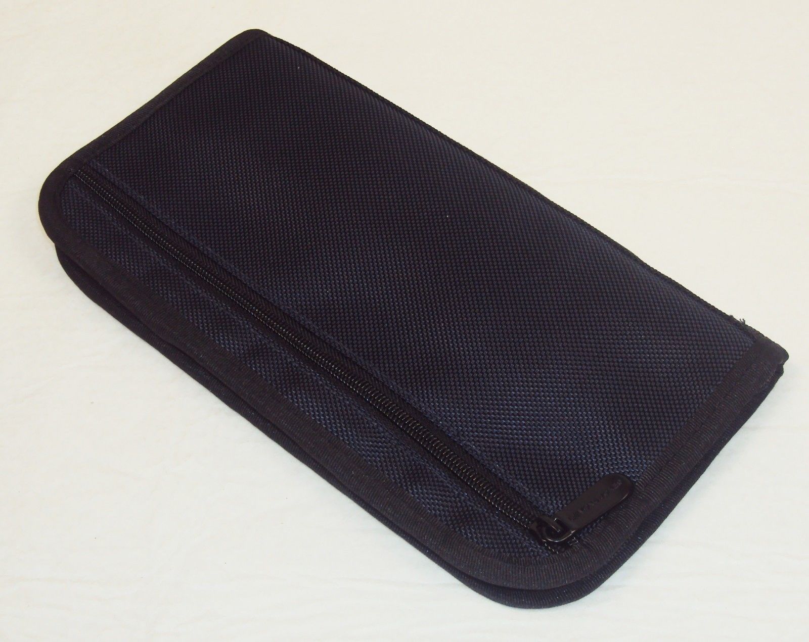 Zippered Travel Wallet ~ For Passports, ID, Tickets, Credit Cards, Cash ~ #D870 - $9.75
