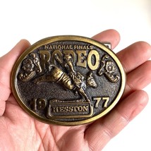 Vtg Hesston 1977 National Finals Rodeo Belt Buckle Cowboy Western Bull Riding - £13.91 GBP