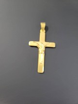 Gold Cross Pendant - £14.14 GBP