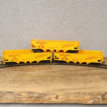 Tyco HO Scale UP 62040 Union Pacific 4 Bay Hopper Car Set of Three READ - £21.24 GBP