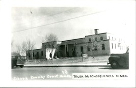RPPC Sierra County Courthouse Truth Or Consequesnces NM 1950 (corrected) P10 - £25.54 GBP