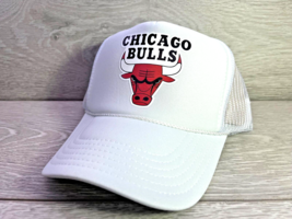 New Chicago Bulls All White Hat 5 Panel High Crown Trucker Snapback Chi Town - £18.35 GBP