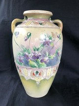 Antique Japanese lidded vase . Beautiful decorated . Marked Bottom - £106.15 GBP