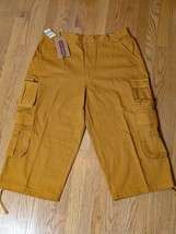 NWT Gold Khaki Extra Long Cargo Shorts Men&#39;s sz 38  Y2K *Small Blemish* - $13.49