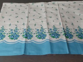 Vintage Pillowcases 2pc Blue White Flowers All Over Print Cotton 20.5x32 - £18.64 GBP