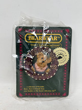 Vintage Bearwear Boyds Bears Brooch Pin Molly B Berriweather Frolickin FoB 2002 - £4.66 GBP