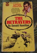 Donald Hamilton THE BETRAYERS #10 Matt Helm ©1966 Gold Medal Vintage Paperback - £11.27 GBP