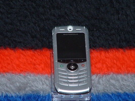 Pre-Owned Motorola MOTO SLVR L2 Cell Phone ( Locked) - £9.59 GBP