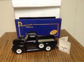 AMERICAN MINT Cars of the Rock&#39;N&#39;Roll Era 1:24 Diecast 1953 Chevrolet Pi... - $19.95