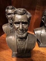 Abraham Lincoln Bust - $230.76 MXN