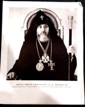 VINTAGE BIG PHOTOGRAPH OF ARMENIAN CATHOLICOS VAZGEN I - $6.93