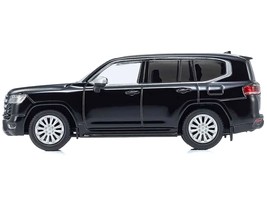 Toyota Land Cruiser ZX RHD (Right Hand Drive) Black with Mini Book No.14 1/64 D - £24.86 GBP