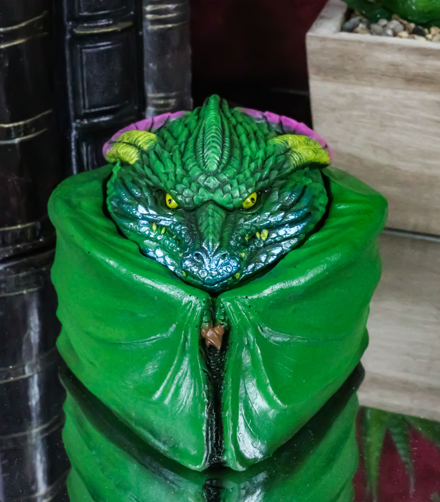 Hibernating Dragon Green Serpent Drake Small Stash Trinket Jewelry Box F... - $17.99