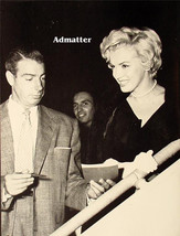 Marilyn Monroe Ny Yankee Joe Di Maggio Signing Autographs + 7 Year Itch Photo Art - £7.90 GBP