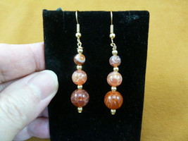 EE-395-30) round graduated Orange Fire Agate gemstone gold tone dangle earrings - £12.76 GBP