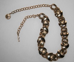 Vintage Gold Tone Clam Shell 18&quot; Necklace J311 - £25.57 GBP