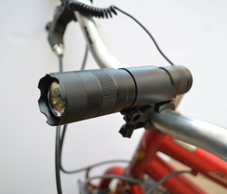 Bike Bicycle Flashlight &amp; Mount 800 Lumens Battery, Remote Wire, Charger... - £25.96 GBP