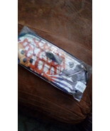 Vera Bradley Painted Feathers On A Roll NWT for cosmetics or pens - $17.83 CAD