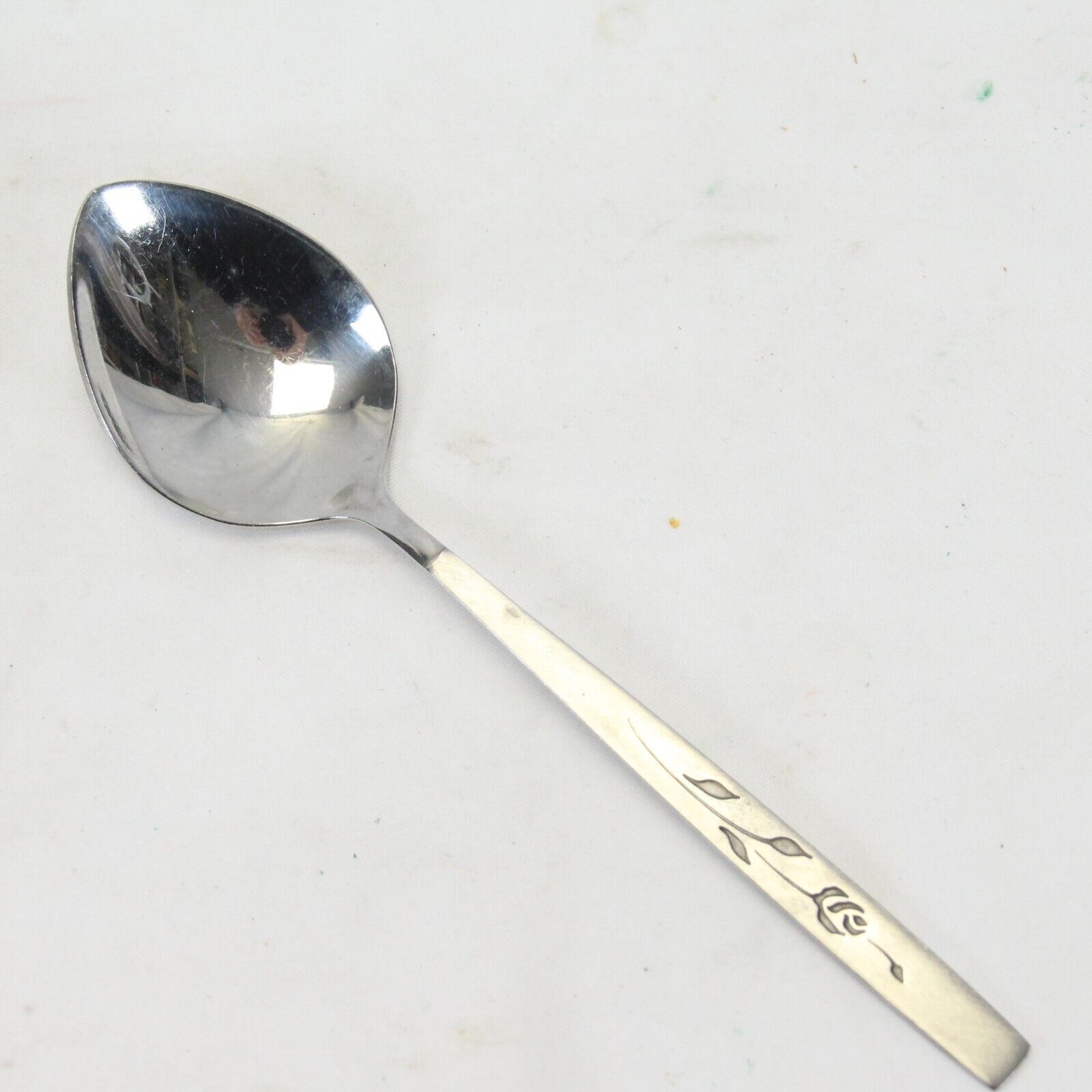 Oneida Capistrano Sugar Spoon 6&quot;  Stainless - $5.87