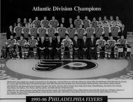 1995-96 PHILADELPHIA FLYERS 8X10 PHOTO HOCKEY NHL PICTURE CHAMPS B/W - £3.88 GBP