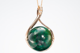 Malachite Pendant / Green Pendant / Rose gold necklace / Diamond drop pendant - £256.56 GBP