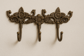 Cast Iron Wall Hook Rack – Antique Bronze 3-Hook Hanger for Coats Towels... - $34.60