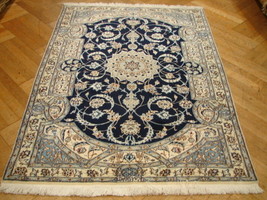 Wool&amp;Silk 4&#39; X 5&#39; Nain Signed Rug Hand Knotted Persian Fine Rug - £726.91 GBP