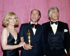 Kim Novak Henry Mancini James Coburn With Academy Award Oscar Statue 16x... - £55.30 GBP