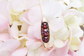 Garnet pendant / Yellow Gold Necklace / Dainty Necklace / Red  Charm Necklace   - £305.97 GBP