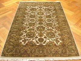 Ivory Rich Floral Pattern 4x6 Lovely Handmade Rug - £305.16 GBP