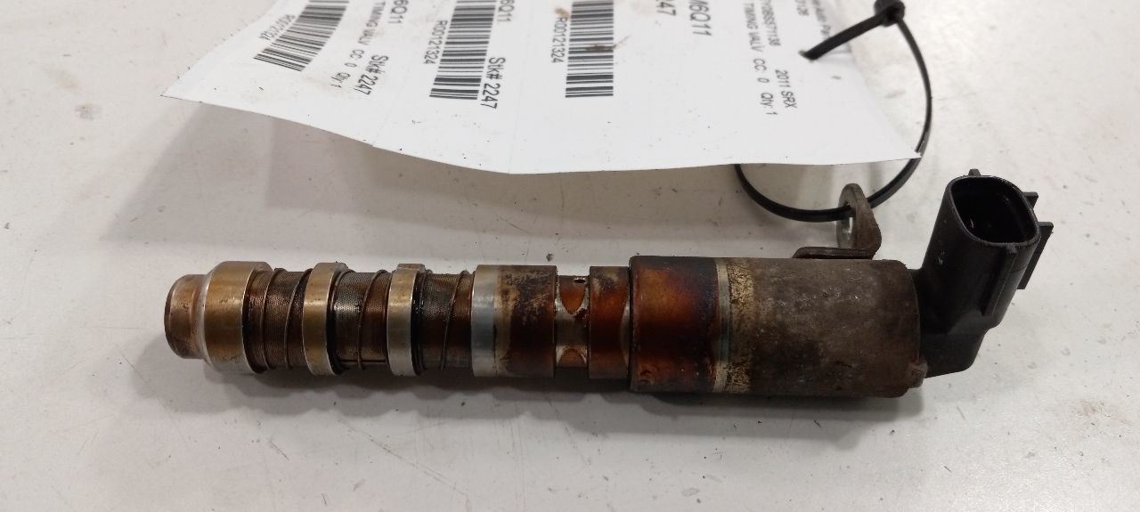 Cadillac SRX Variable Timing Gear Oil Control Valve Solenoid Cylinder He... - $49.79