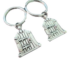 Two Silver Castle Door Locket Key Chains for Friends, Family, BFFs - £17.56 GBP