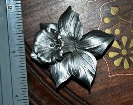 Beautiful Handmade Orchid Brooch, Signed, Id 296, Seagull, Canada - £31.48 GBP
