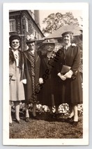 1943 Black And White Photo Of 4 Women On Mothers Day At Sherwood Gardens MD. - £9.81 GBP