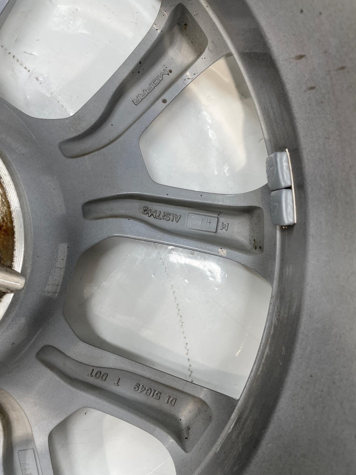 2022-2024 Jeep Compass 5 Spoke Wheel Rim 18x7 With Center Cap OEM Item image 8