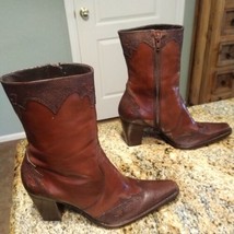 Antonio Melani Women&#39;s Leather Cowgirl Boots Size 7.5m Healed Brown Accent - $48.51