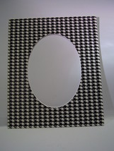 Picture Frame Mat Black White Houndstooth Check 8x10 for 5x7 Oval Single - $6.99